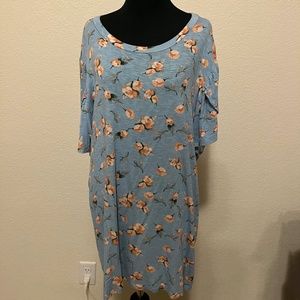 LuLaRoe Floral T-Shirt 3XL
